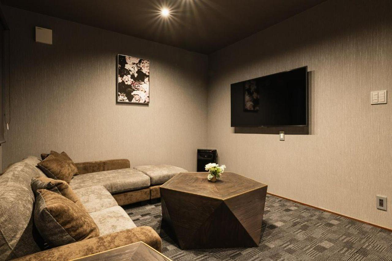 Grand Base Haruyoshi Aparthotel Fukuoka  Buitenkant foto